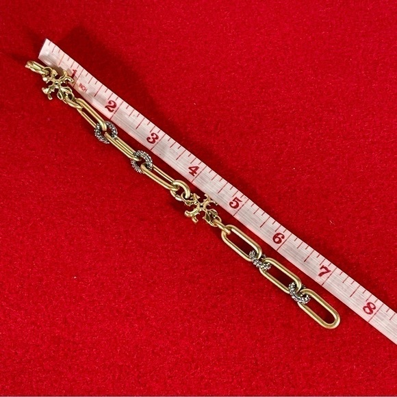 TORY BURCH ROXANNE CHAIN PAVÉ WOMEN'S BRACELET - ANTIQUE GOLD / BLACK CRYSTAL - Picture 5 of 7
